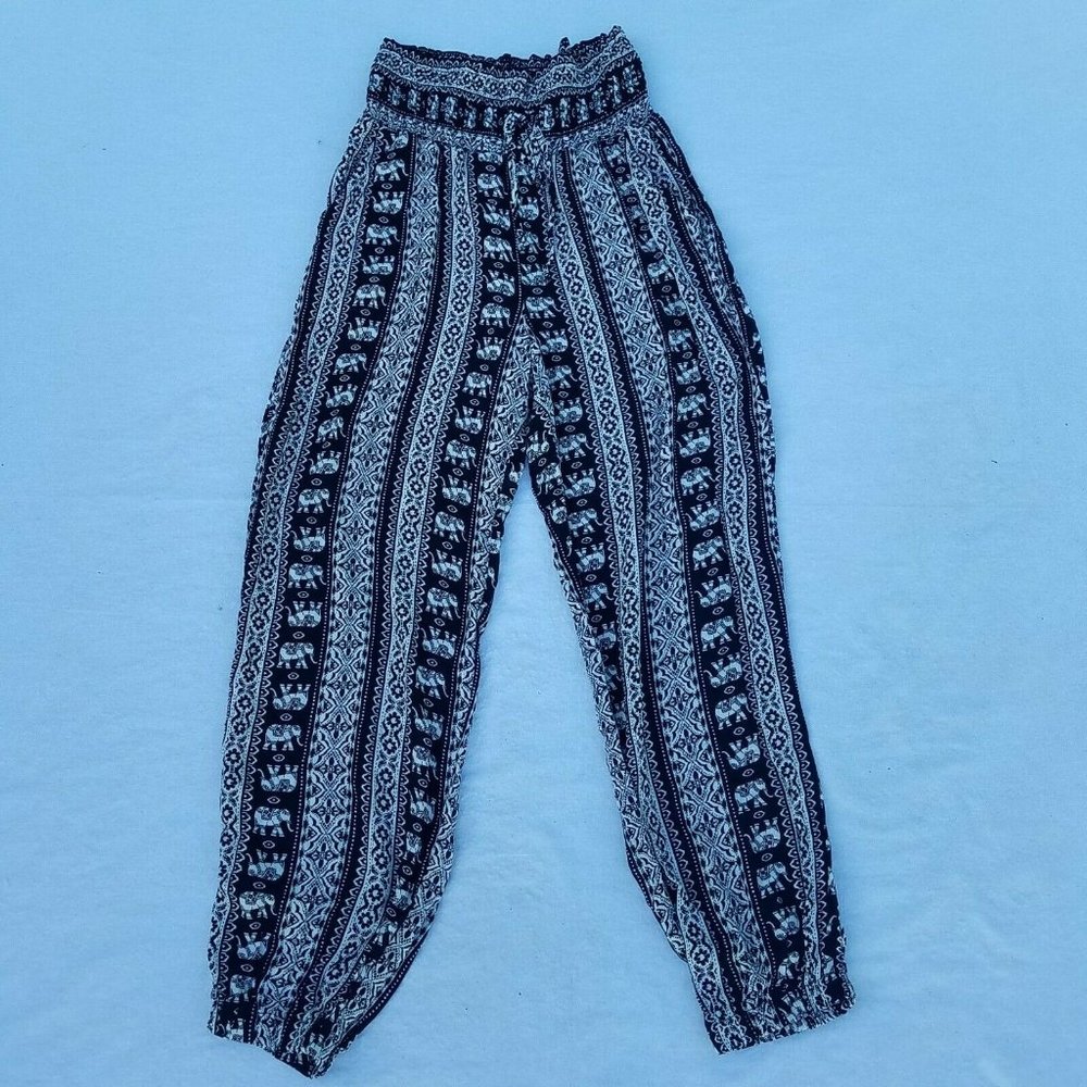 Women's Kingston Grey Joggers. Size Medium - Picture 2 of 6